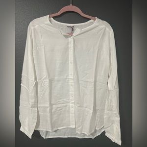 White button down Top